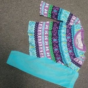 New no tags Jumping Beans baby girls outfit